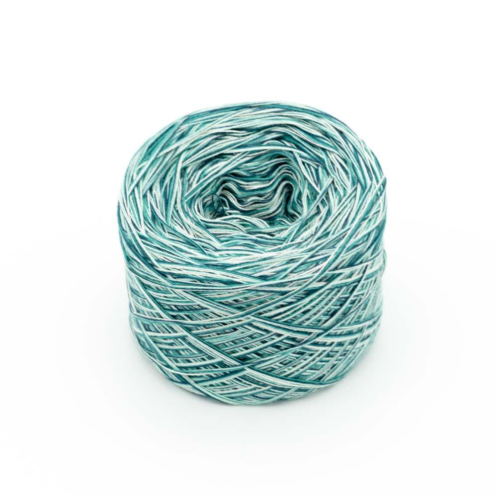 Nadelwald - Bobbel Wolle und Farbverlaufsgarn von Chiemseegarn