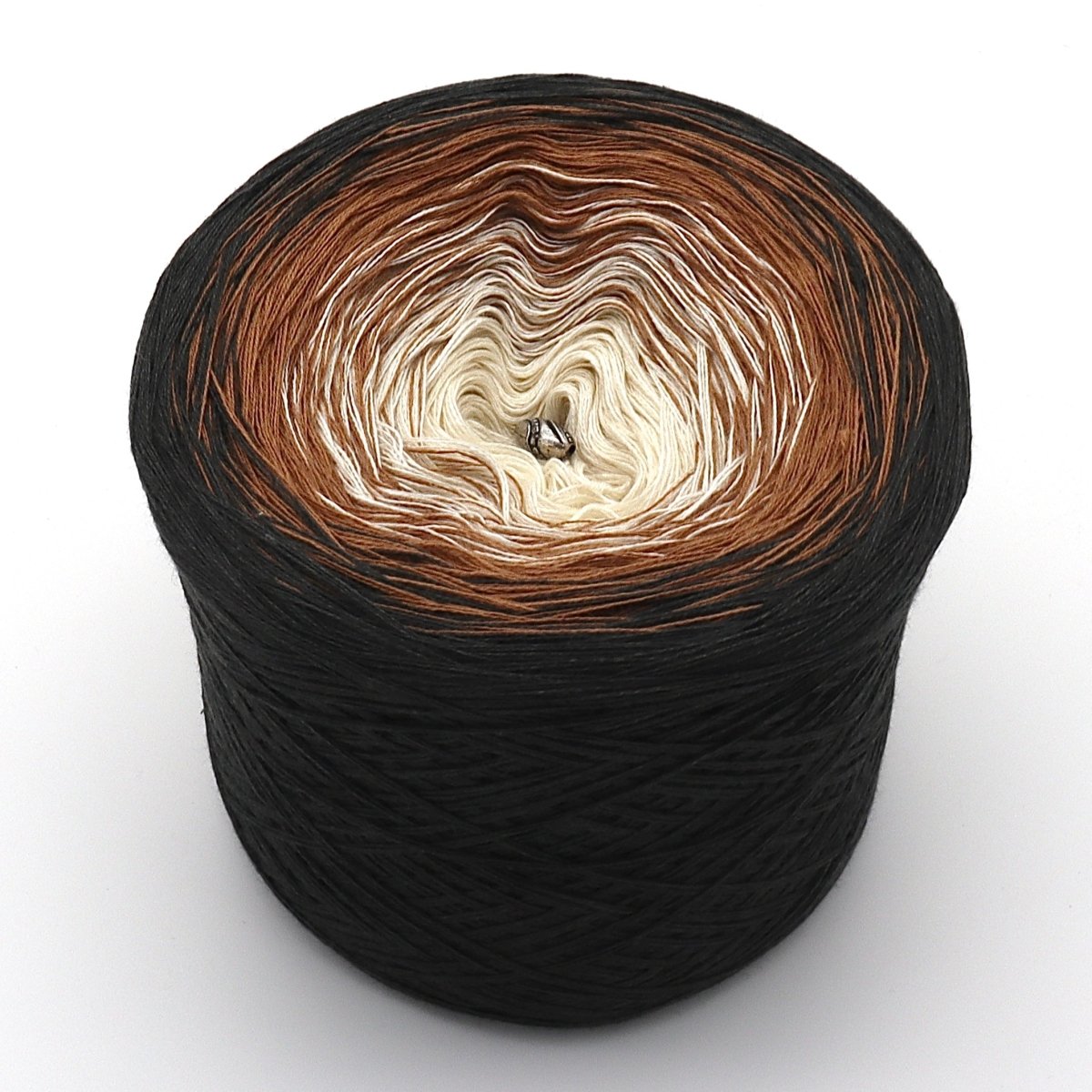 Neuschwanstein - Bobbel Wolle und Farbverlaufsgarn von Chiemseegarn