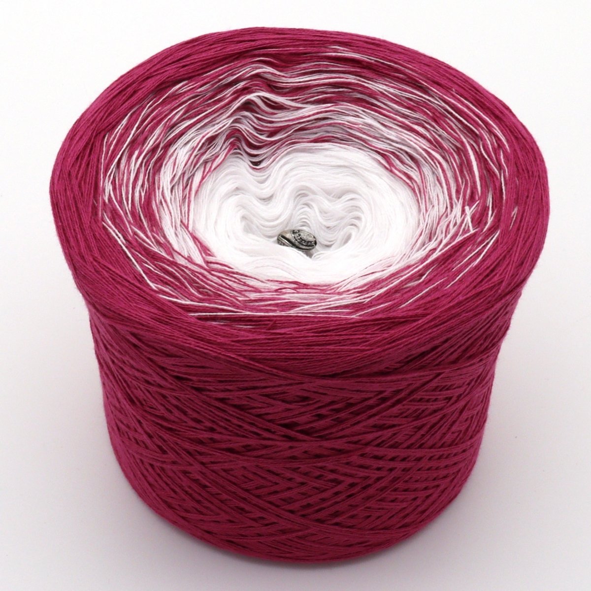 Schneeweißchen und Rosenrot - Bobbel Wolle und Farbverlaufsgarn von Chiemseegarn