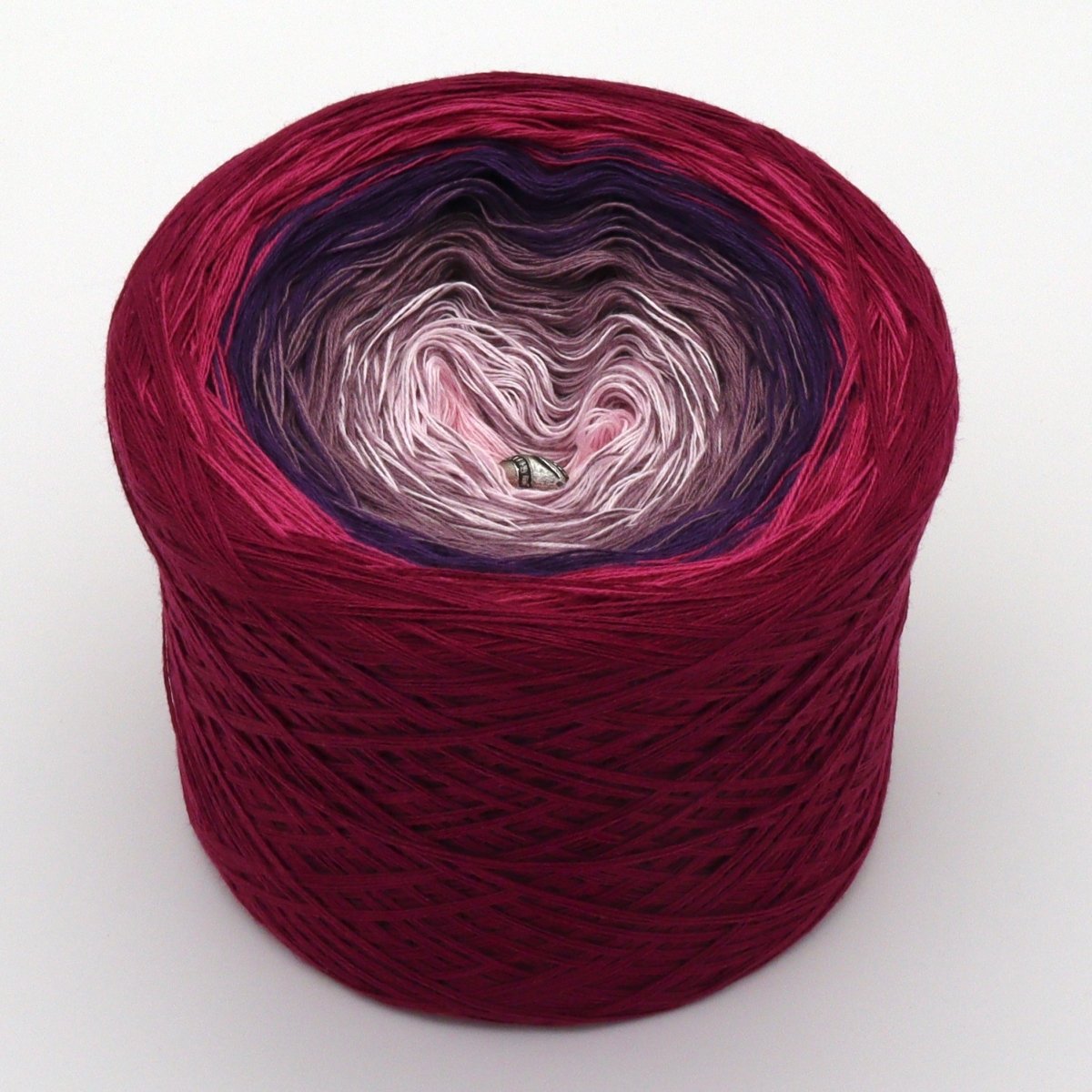 Wintertraum - Bobbel Wolle und Farbverlaufsgarn von Chiemseegarn