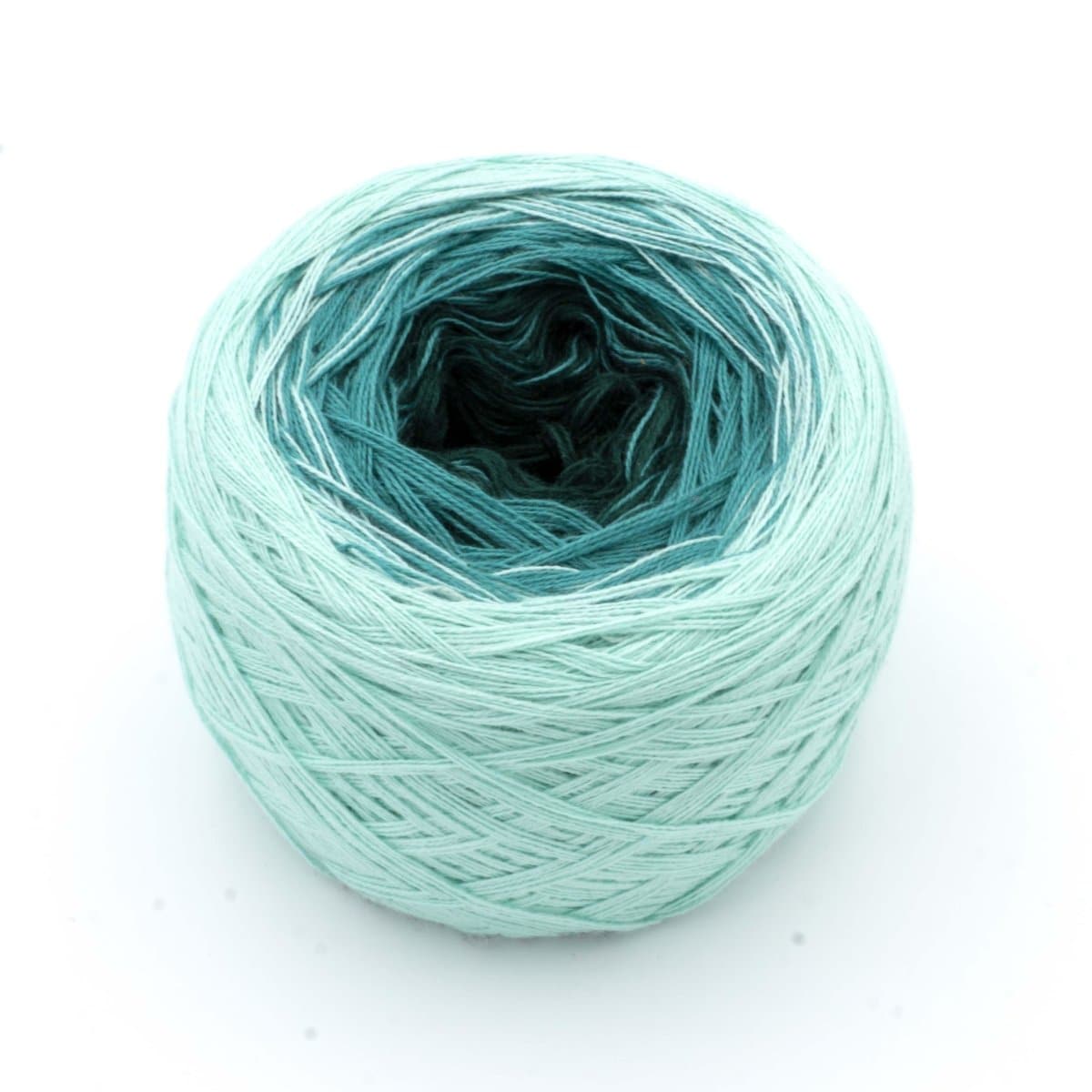 Gradient Yarn Delicate Mint - Chiemsee Yarn – Chiemseegarn