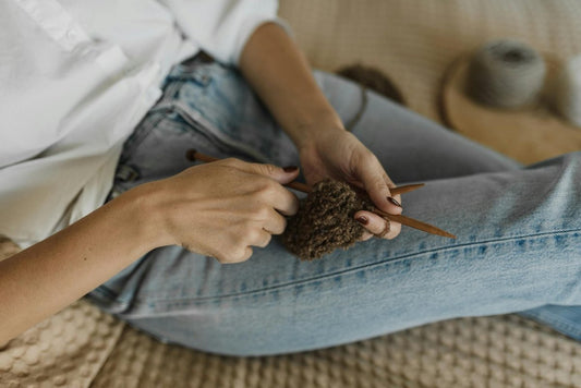 Schritt für Schritt: Babyschuhe stricken lernen für Anfänger - Chiemseegarn