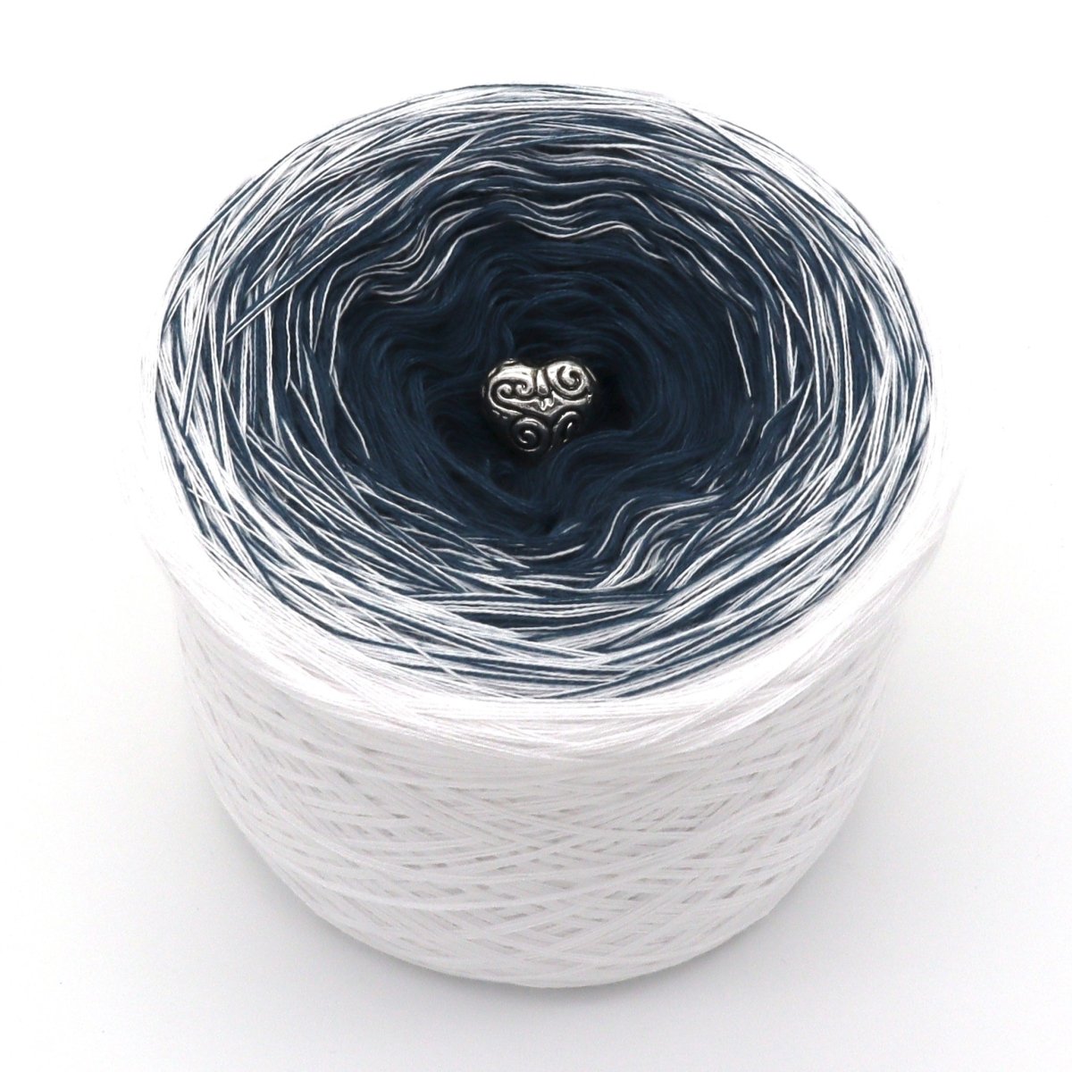 Gletscherwasser - Bobbel Wolle und Farbverlaufsgarn von Chiemseegarn