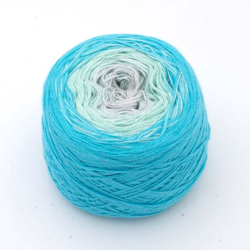 Bayrischer Himmel – Farbverlaufsgarn von Chiemseegarn