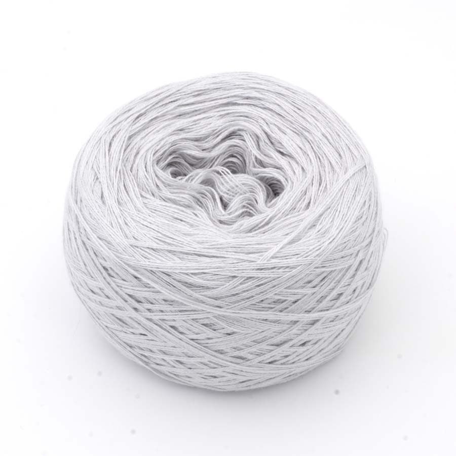 Einfarbiges gefachtes Garn "Hellgrau" - Bobbel Wolle und Farbverlaufsgarn von Chiemseegarn