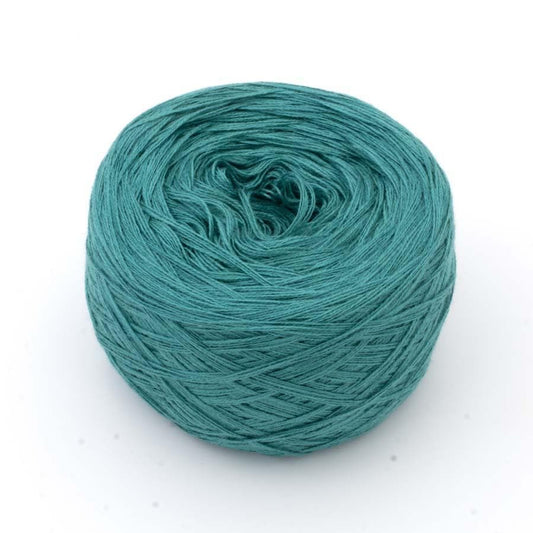 Einfarbiges gefachtes Garn "Ozeangrün" - Bobbel Wolle und Farbverlaufsgarn von Chiemseegarn