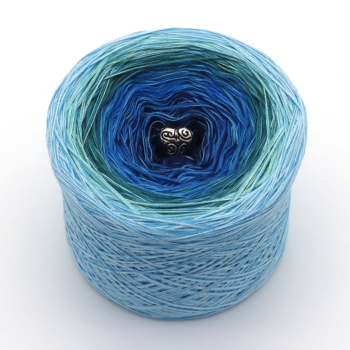 Gebirgsbach - Bobbel Wolle und Farbverlaufsgarn von Chiemseegarn