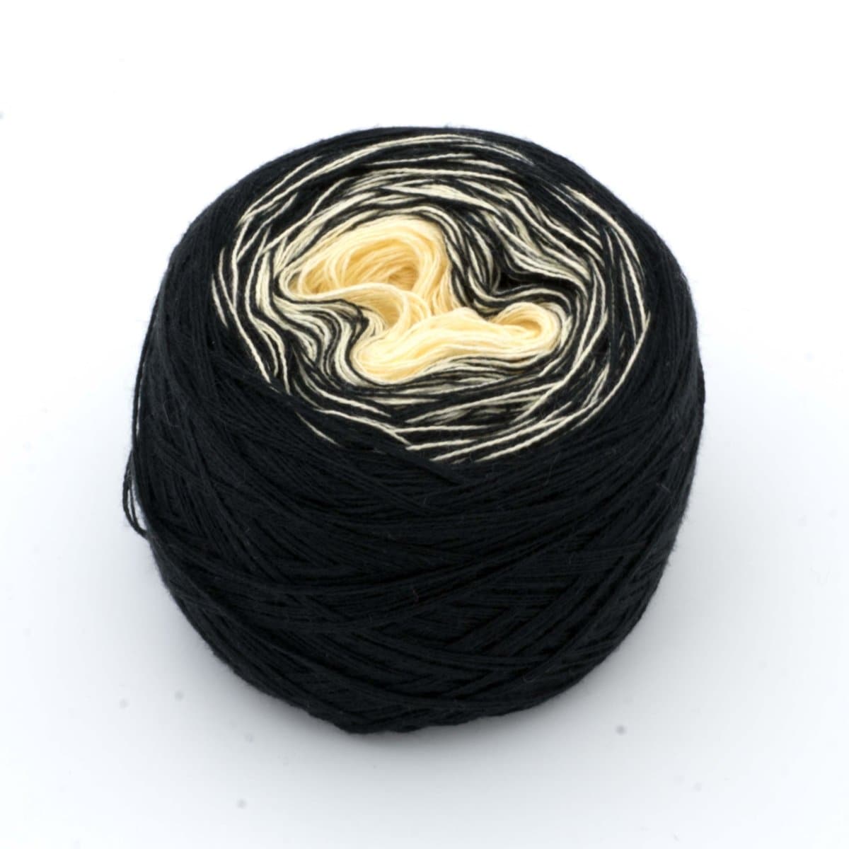 Gedanken - Bobbel Wolle und Farbverlaufsgarn von Chiemseegarn