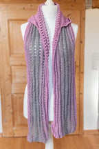 Häkelanleitung Kapuzenschal "Mädchentraum" - Bobbel Wolle und Farbverlaufsgarn von Chiemseegarn