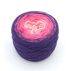 Königlich Lila – Farbverlaufsgarn von Chiemseegarn