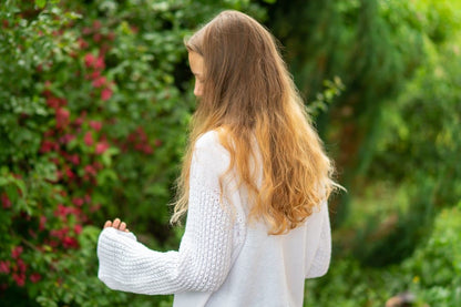 Pullover "Weiße Rosen" - Bobbel Wolle und Farbverlaufsgarn von Chiemseegarn
