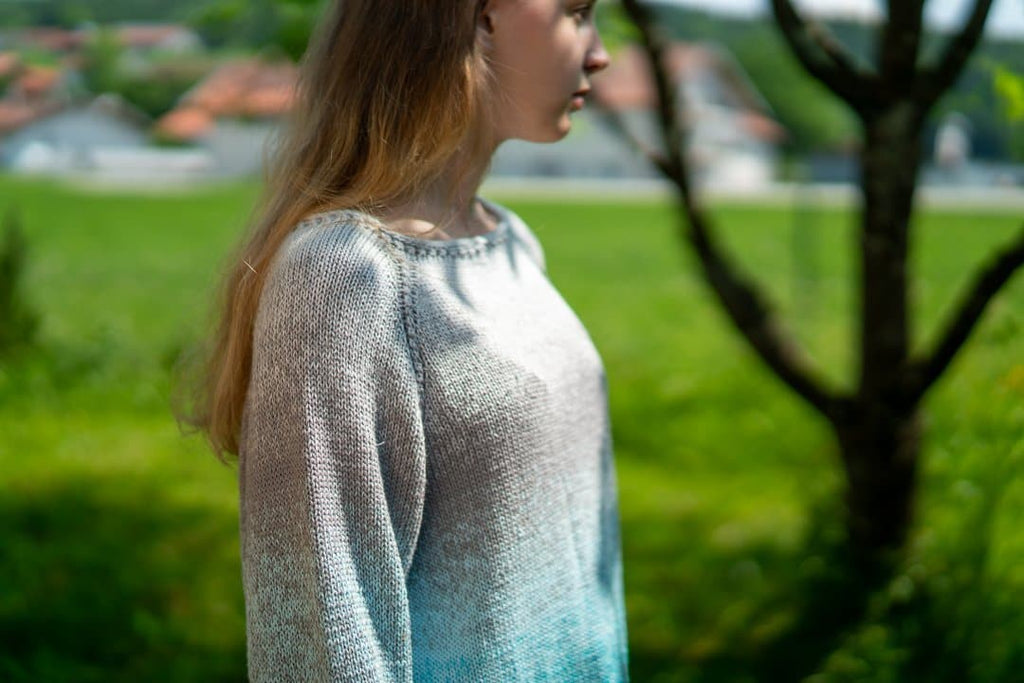 Raglanpullover "Eiskönigin" - Bobbel Wolle und Farbverlaufsgarn von Chiemseegarn