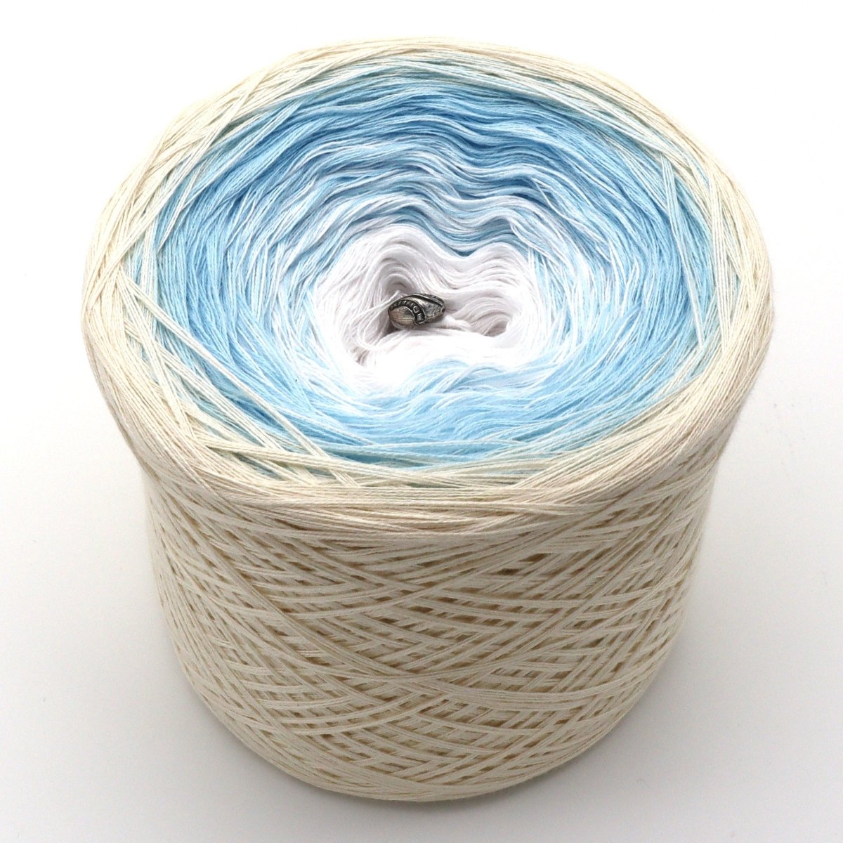 Schönheit - Bobbel Wolle und Farbverlaufsgarn von Chiemseegarn