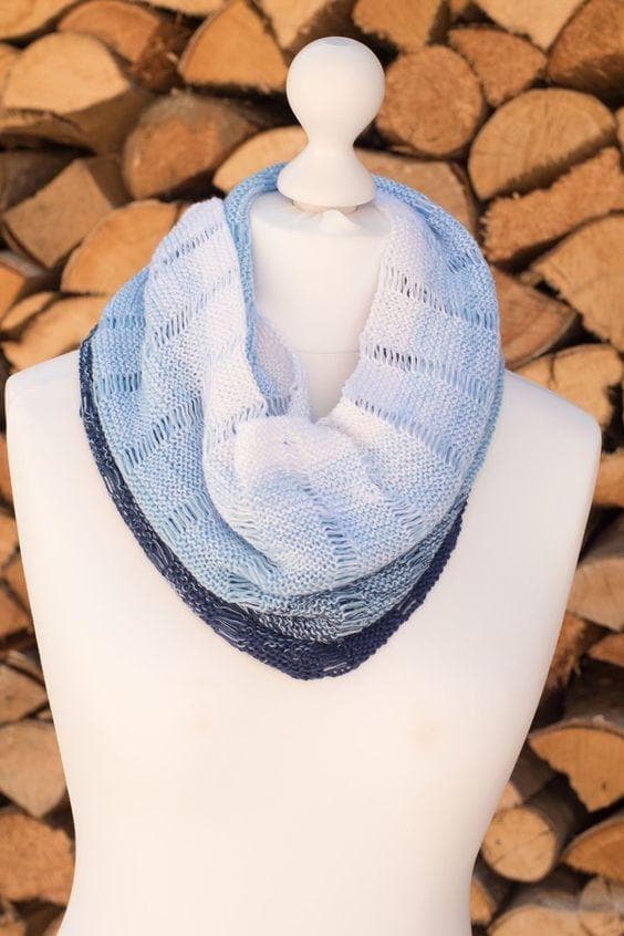 Sommerloop "Chiemseetraum" - Bobbel Wolle und Farbverlaufsgarn von Chiemseegarn