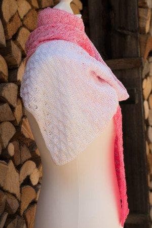 Sommerschal "Alpenrose" - Bobbel Wolle und Farbverlaufsgarn von Chiemseegarn