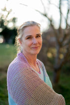 Stola Kleeblüte - Bobbel Wolle und Farbverlaufsgarn von Chiemseegarn