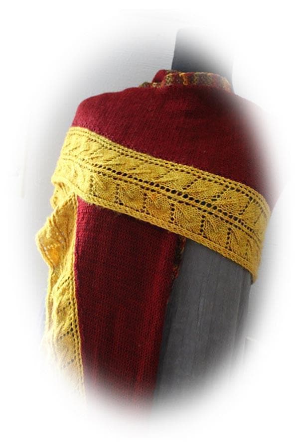 Stricktuch "Herbstlaub" - Bobbel Wolle und Farbverlaufsgarn von Chiemseegarn