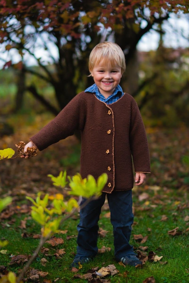 Trachtenjäckchen "Ludwig", Gr. 98/104 - Bobbel Wolle und Farbverlaufsgarn von Chiemseegarn