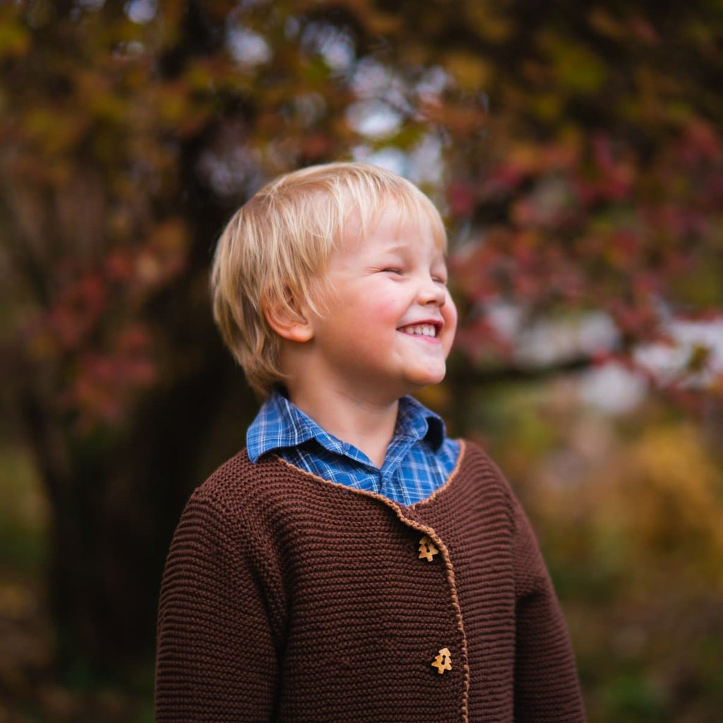 Trachtenjäckchen "Ludwig", Gr. 98/104 - Bobbel Wolle und Farbverlaufsgarn von Chiemseegarn