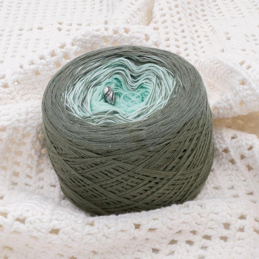 Walchensee - Bobbel Wolle und Farbverlaufsgarn von Chiemseegarn